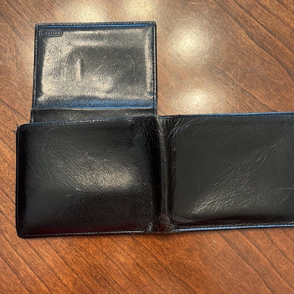 Coach leather wallet - Picture 4 of 4
